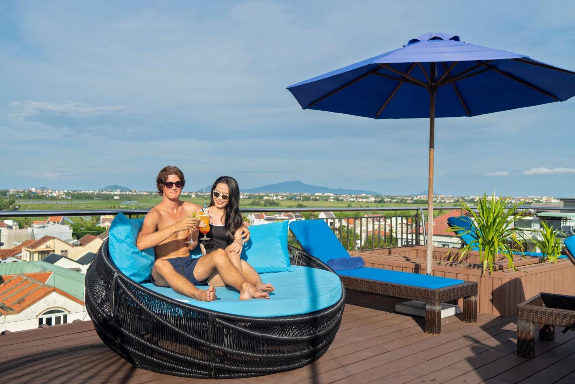 Qualia De Hotel Hoi An - Rooftop Bar City View Exterior foto